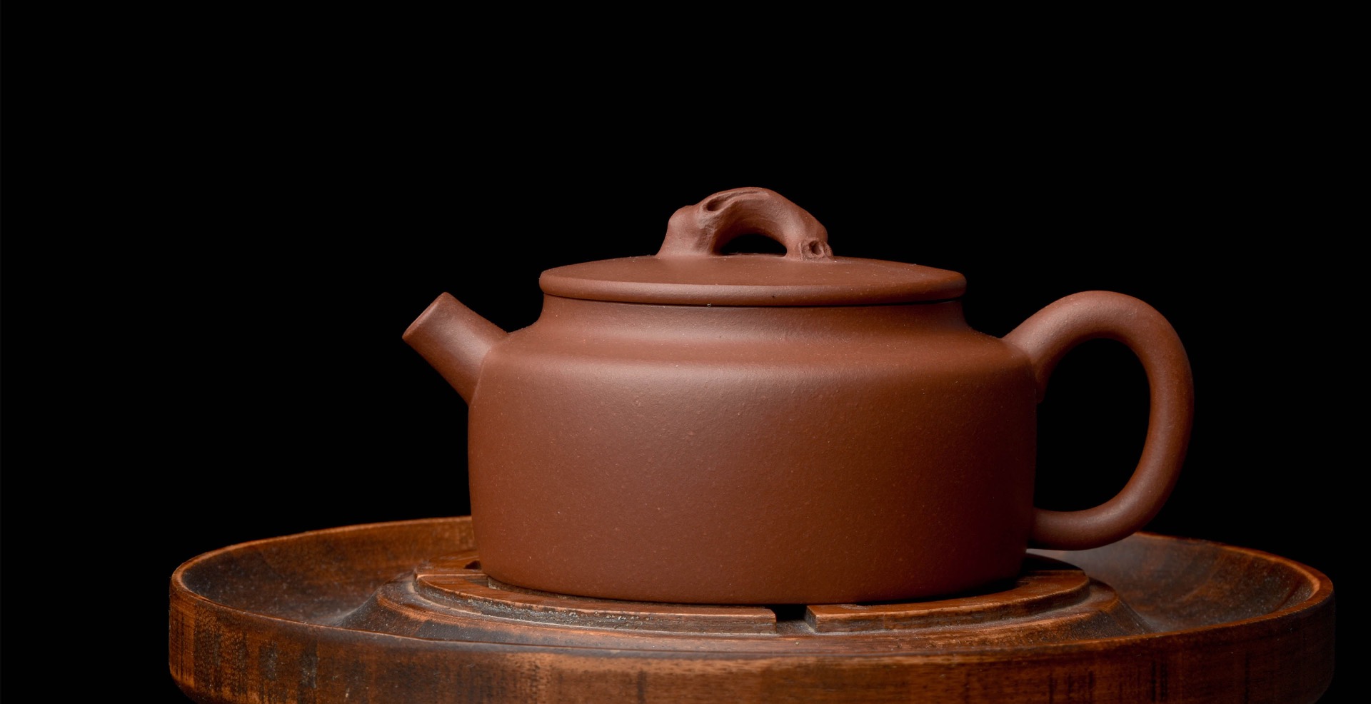 Verdant Tea Yixing Pot