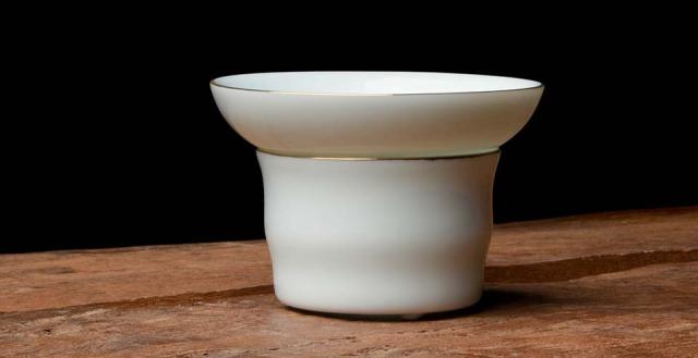 Gilded White Strainer