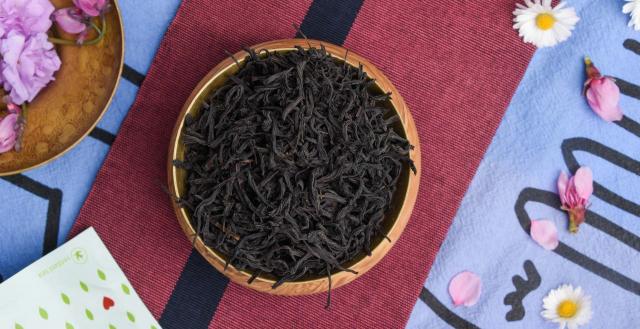 2021 Shi Feng Dragonwell Black Tea