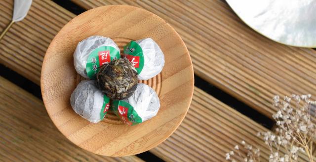 Qianjiazhai White Tea Dragon Pearls