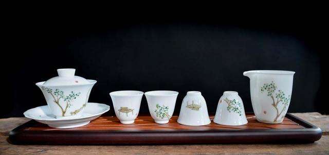 Scholarly Porcelain Modern Gongfu Set