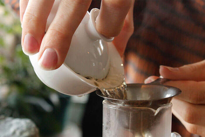 big-red-robe-gaiwan-0519_LARGE