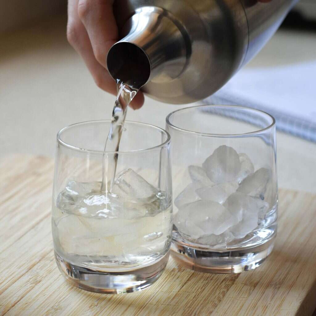 Hot Tea versus Iced Tea Blog