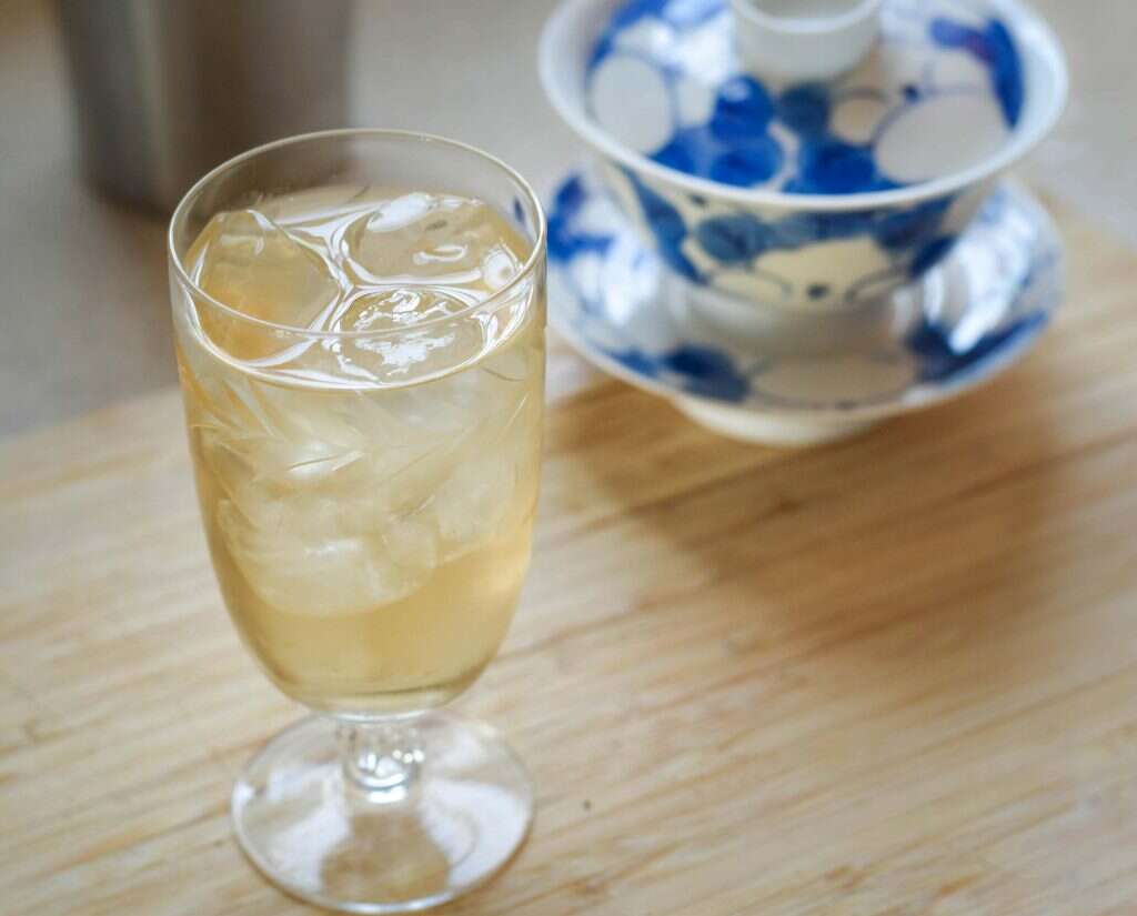 Hot Tea versus Iced Tea Blog