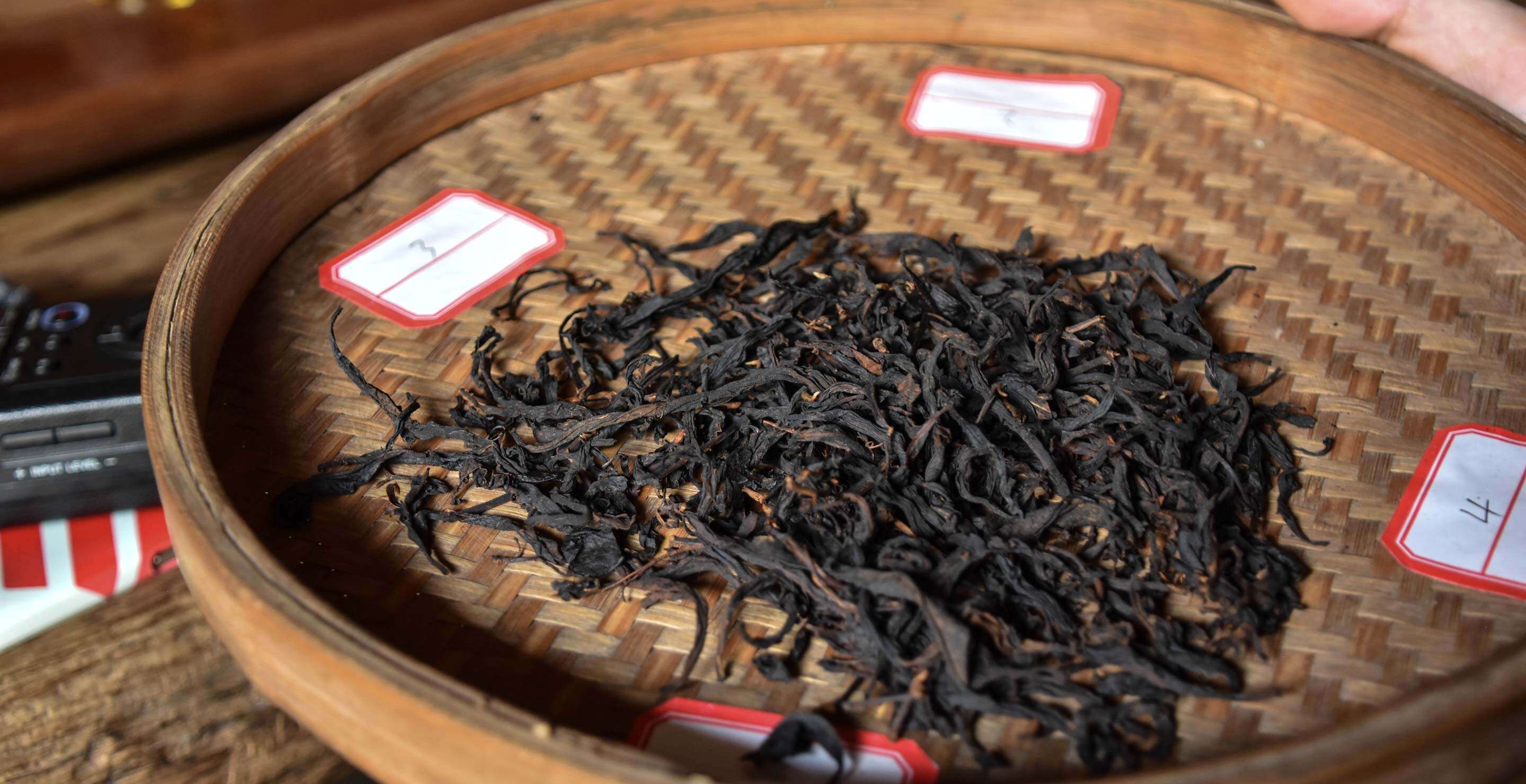 wild foraged Tongmu Wuyi Black tea